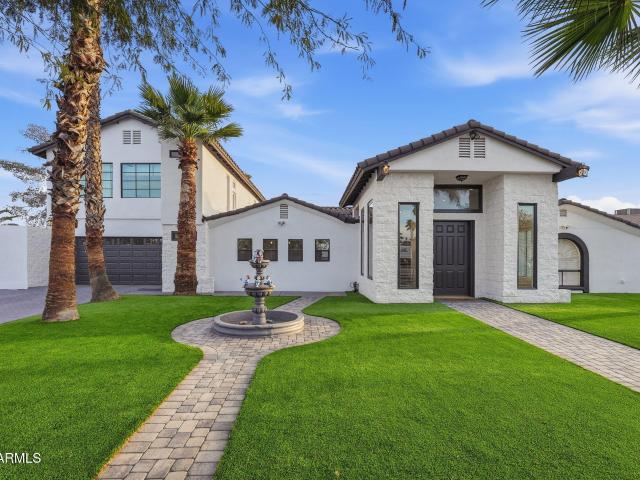 House for sale in Laveen, Arizona
