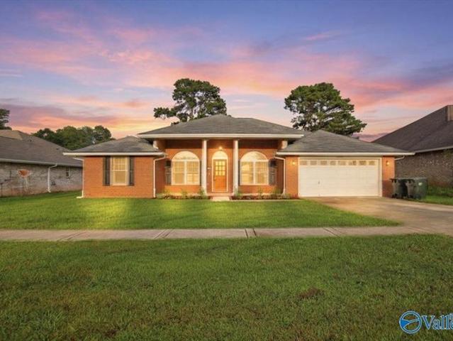 House for sale in Harvest, Alabama
