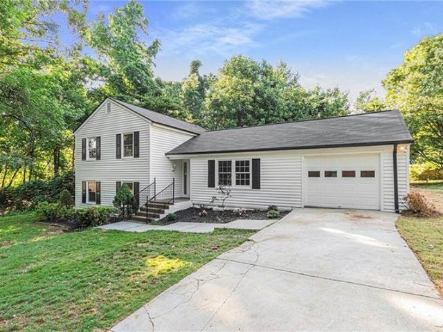 House for sale in Oakwood, Georgia