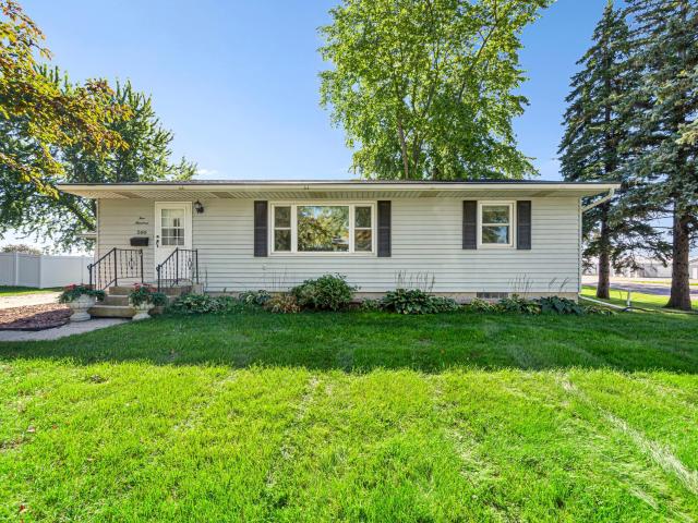 House for sale in Waseca, Waseca County