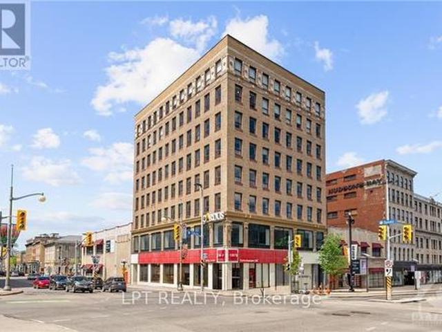 Commercial for rent in Byward Market, Ottawa