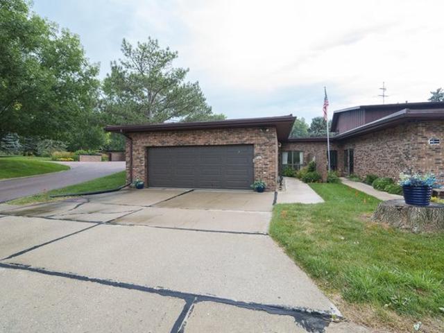 Condo for sale in Woodbury, Iowa