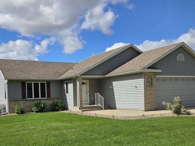 House for sale in Hayfield, Dodge County