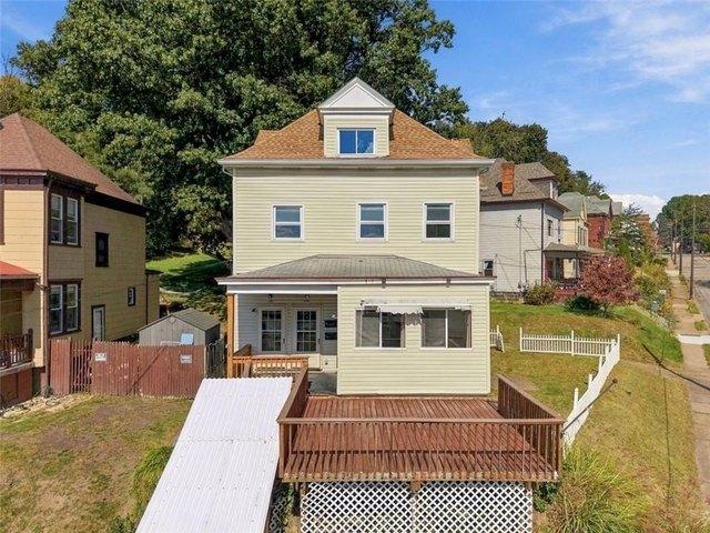 House for sale in Pittsburgh, Allegheny County