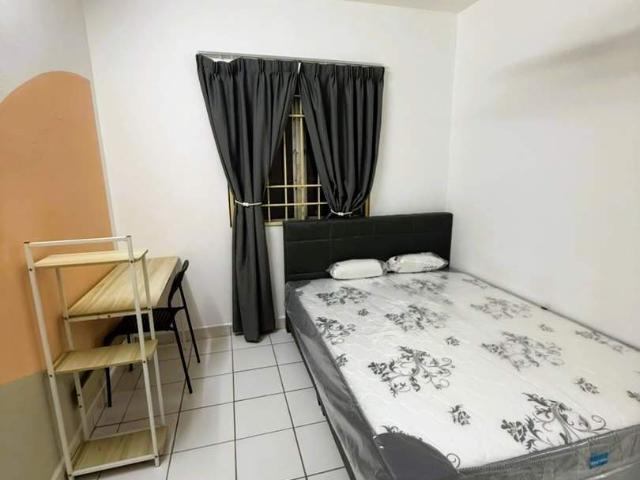 Room for rent in Petaling, Damansara Damai