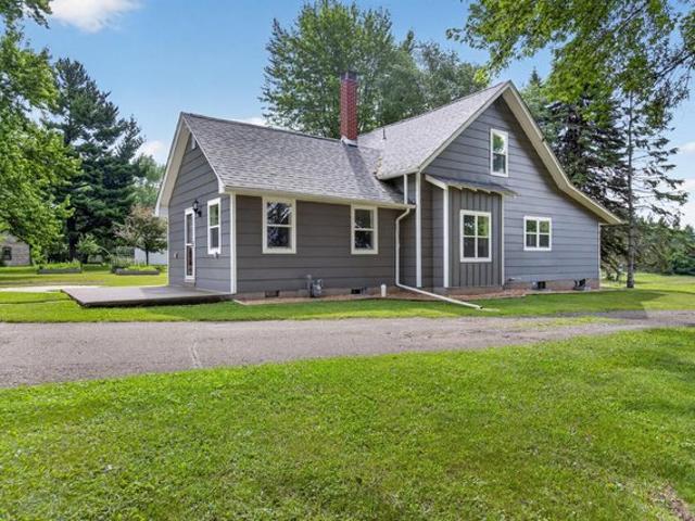 House for sale in Braham, Minnesota
