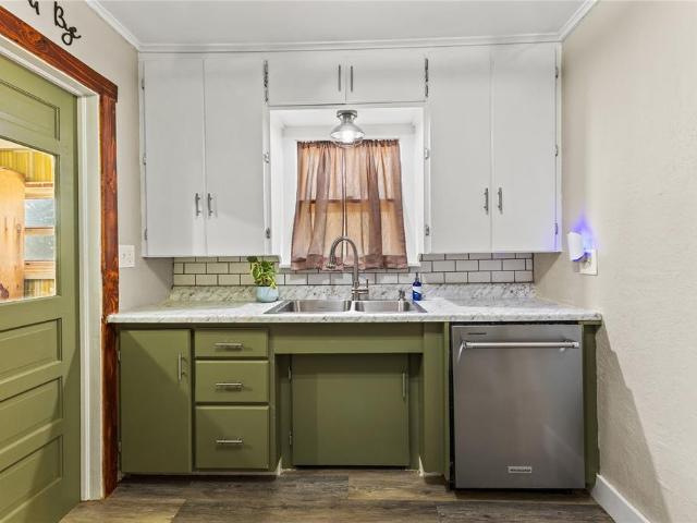 House for sale in Washita, Oklahoma