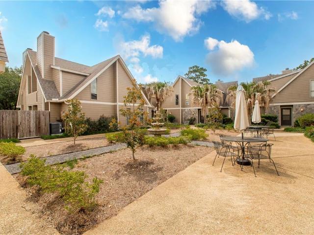 Condo for sale in Mandeville, Louisiana
