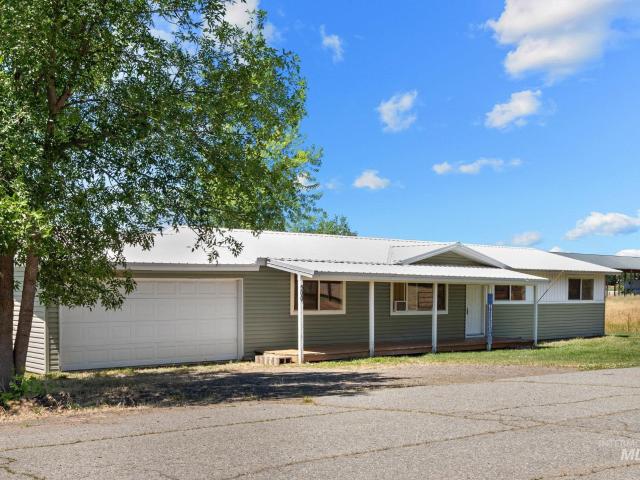 House for sale in Council, Idaho