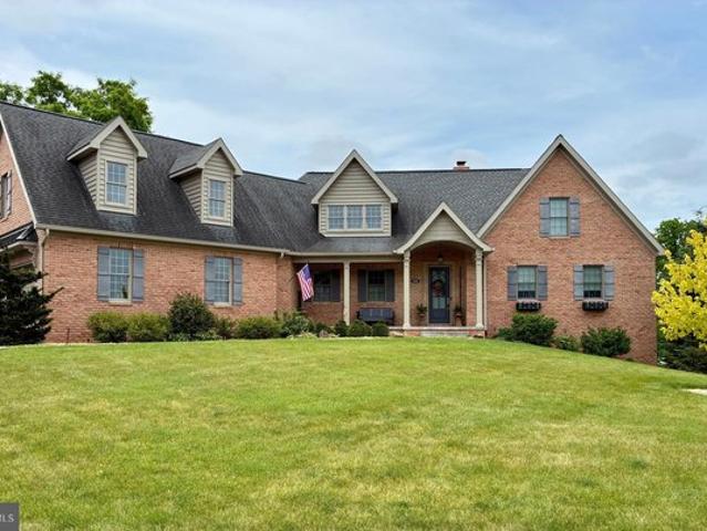 House for sale in Greencastle, Pennsylvania