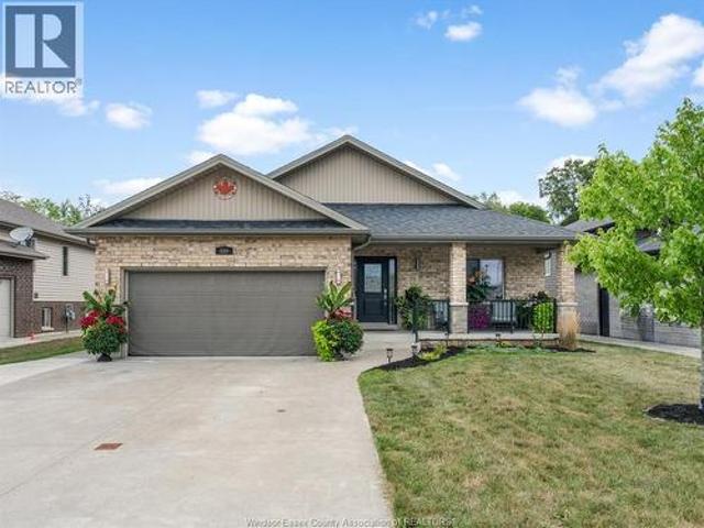 House for sale in Amherstburg, Ontario