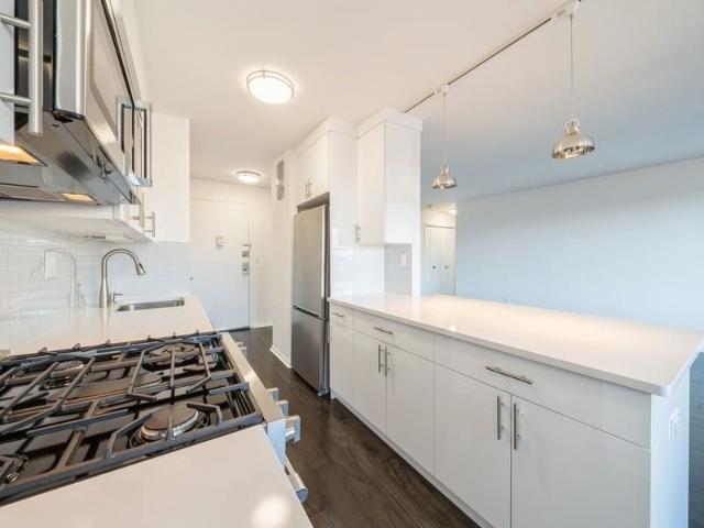 Condo for sale in Hudson, New Jersey