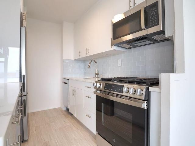 Condo for sale in Hudson, New Jersey