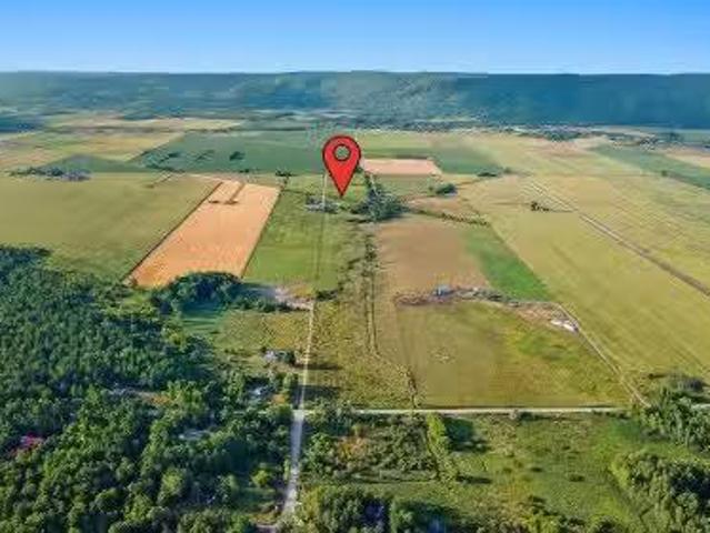 House for sale in Les Collines-de-l'outaouais, Quebec