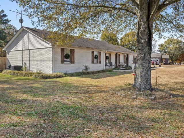 House for sale in Killen, Alabama