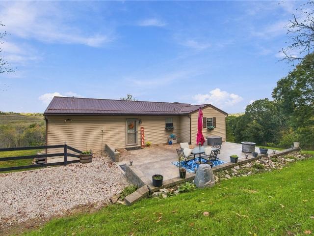 House for sale in Cokeburg, Washington County