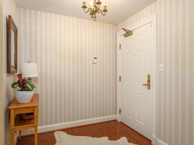 Condo for sale in Virginia