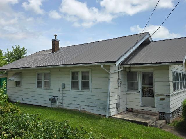 House for sale in Leon, Iowa