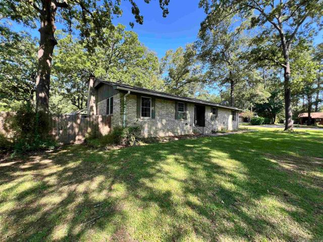 House for sale in Ark