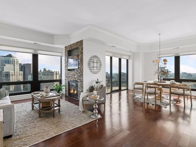 Condo for sale in Hennepin, Minnesota
