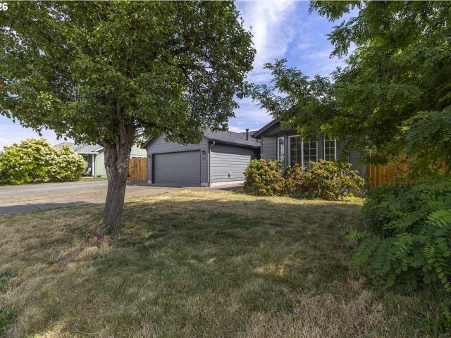 House for sale in Oregonia