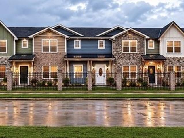 Townhouse for sale in Alvin, Brazoria County