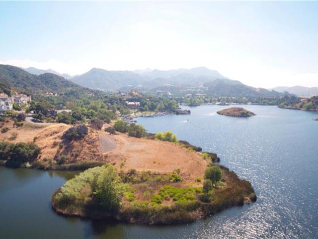 House for sale in Westlake Village, California
