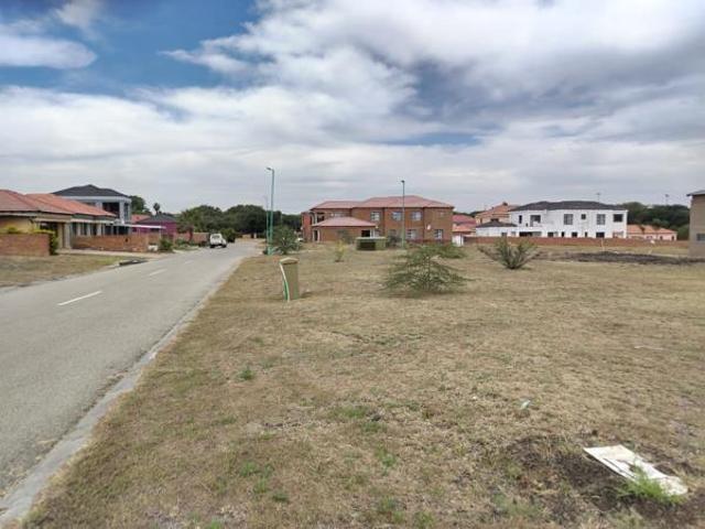 Land for sale in Hartbeespoort Dam Nature Reserve, North West