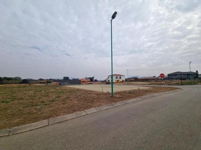 Land for sale in Hartbeespoort Dam Nature Reserve, North West