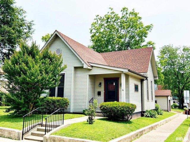 House for sale in Metropolis, Illinois