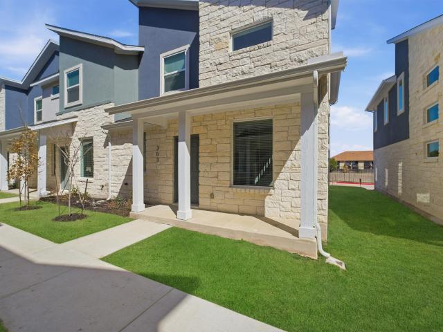 Townhouse for sale in Williamson, Texas