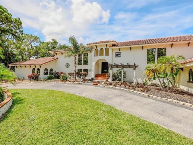 House for sale in Tarpon Springs, Florida