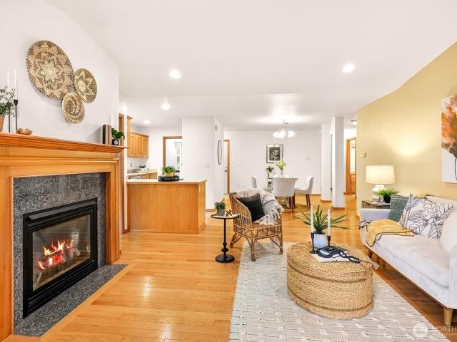 Condo for sale in Mount Vernon