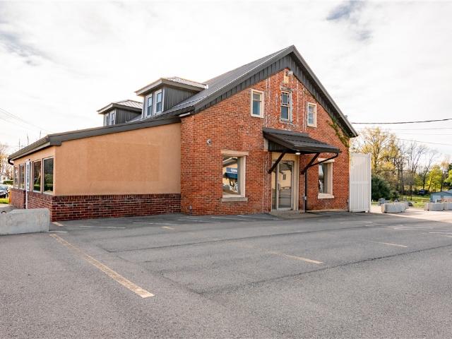 Commercial for sale in Cabot, Pennsylvania