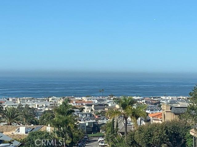 House for sale in Hill Section, Manhattan Beach