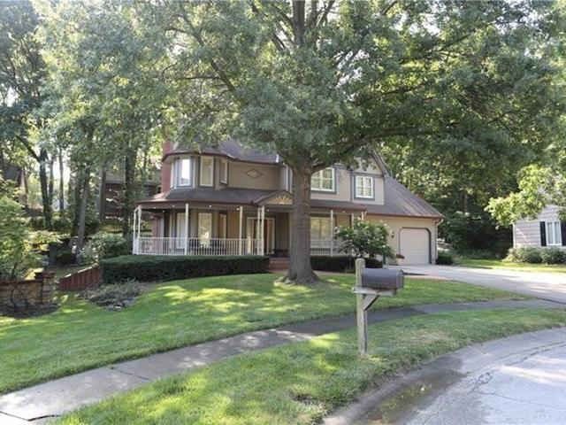 House for sale in Gladstone, Missouri
