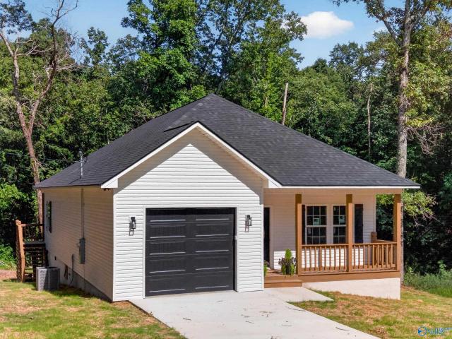 House for sale in Grant, Alabama