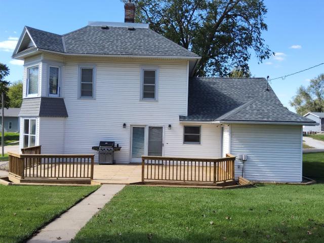 House for sale in Walnut, Iowa