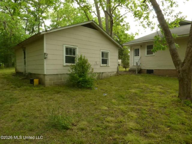 House for sale in Summit, Mississippi