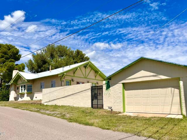 House for sale in Warren, Bisbee
