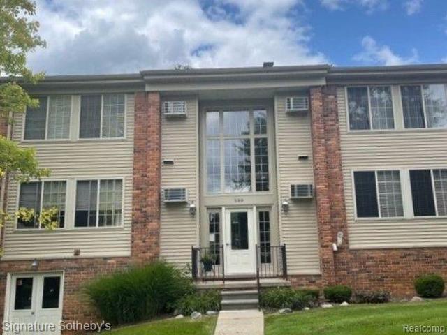 Condo for sale in Rochester