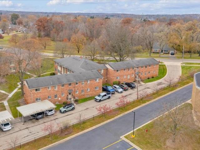 Commercial for sale in Rochester, Michigan