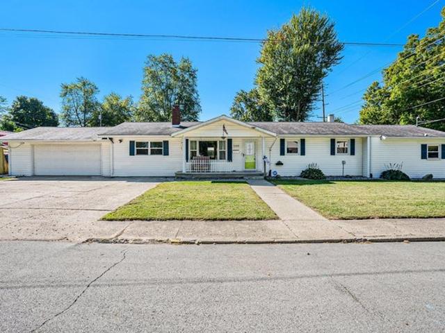 House for sale in Warsaw, Indiana