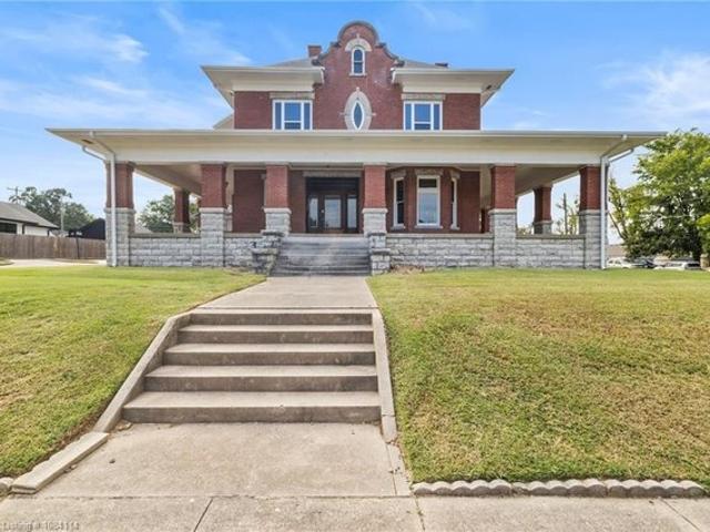 House for sale in Ark