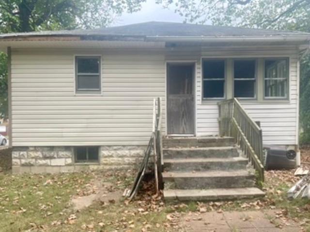 House for sale in Carbondale, Jackson County