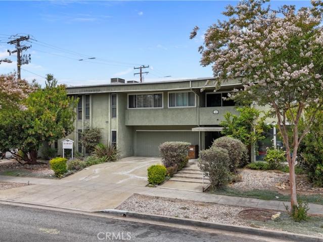 House for sale in Inglewood, California