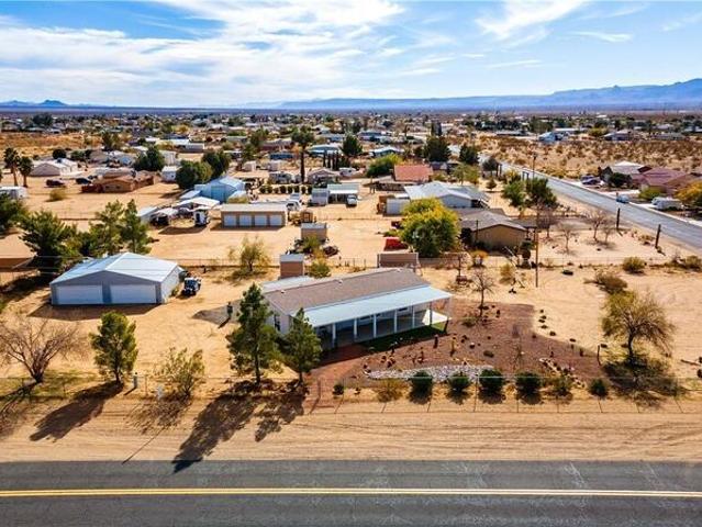 House for sale in Golden Valley