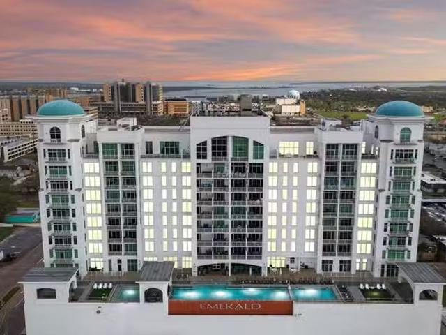 Condo for rent in Galveston