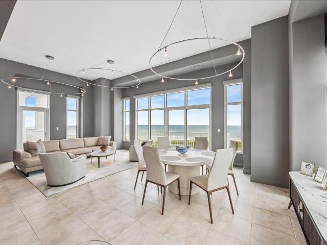 Condo for sale in Galveston, Texas