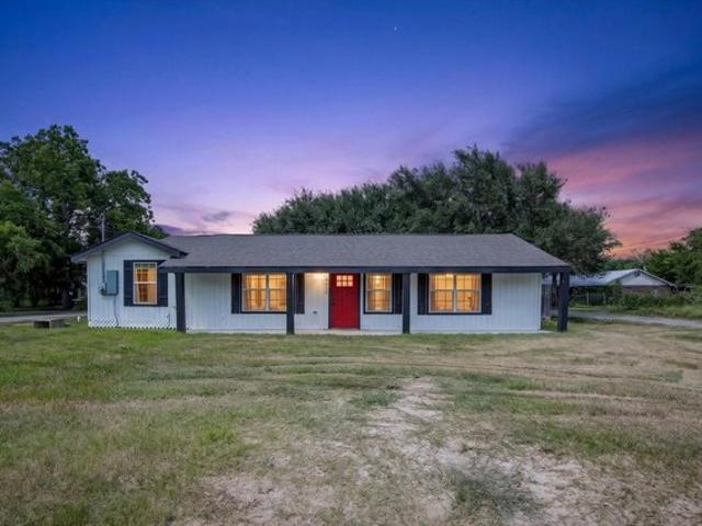 House for sale in Eagle Lake, Texas